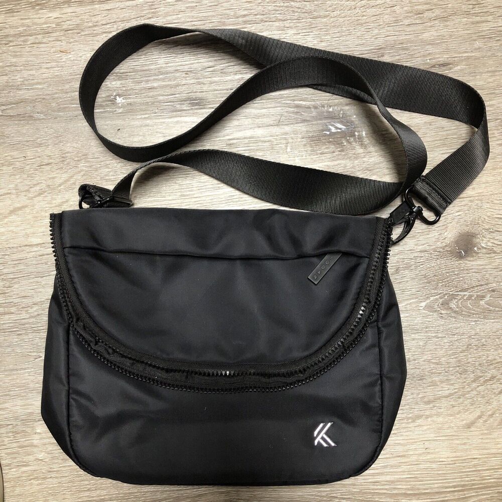 Kyodan Crossbody Bag Zipper Closure Handbag Black READ